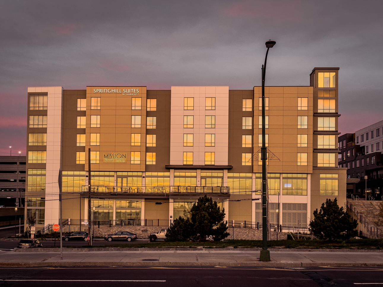 ʿٽ޺SpringHill Suites Boston Logan Airport Revere Beach