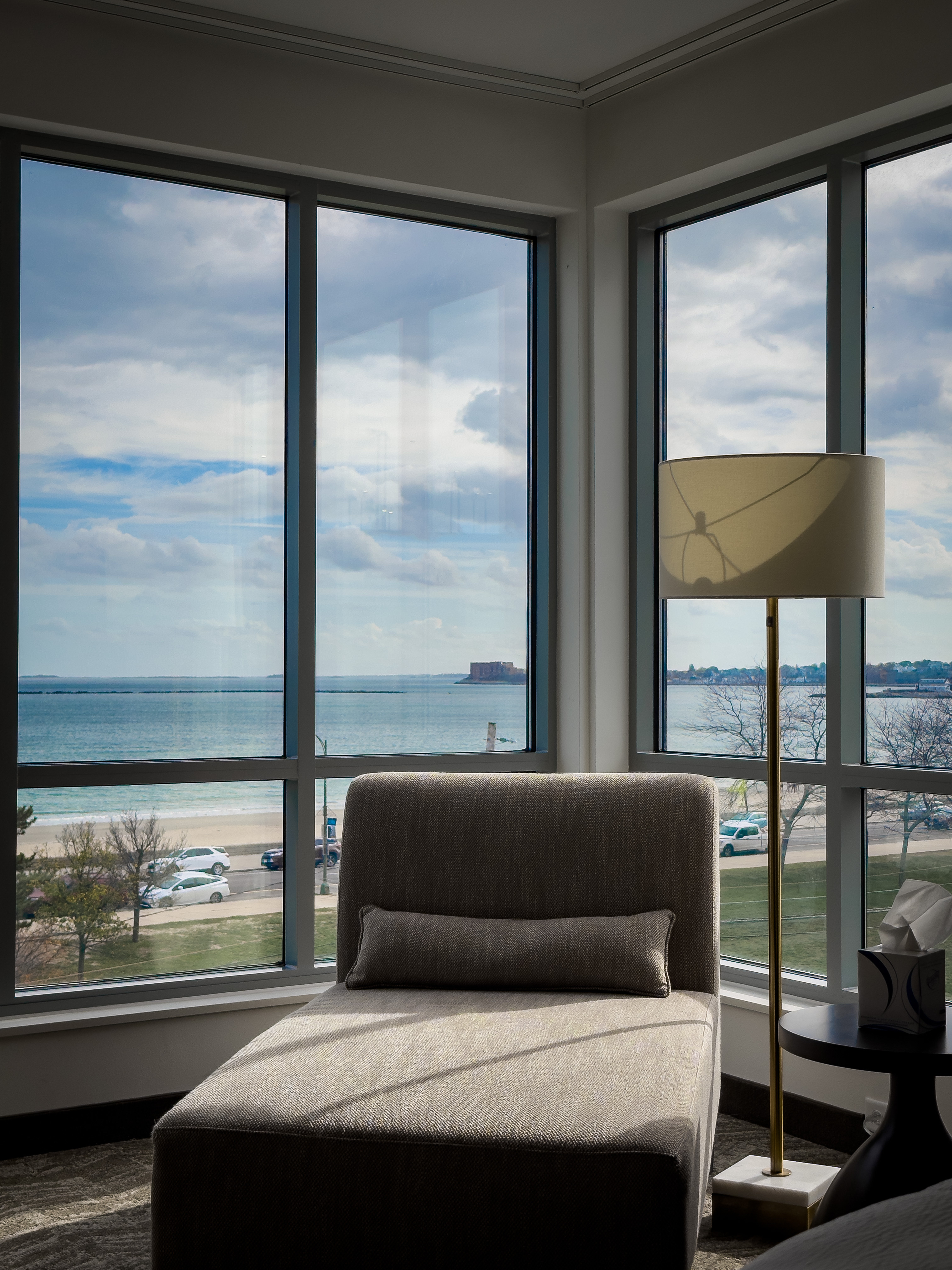 ʿٽ޺SpringHill Suites Boston Logan Airport Revere Beach