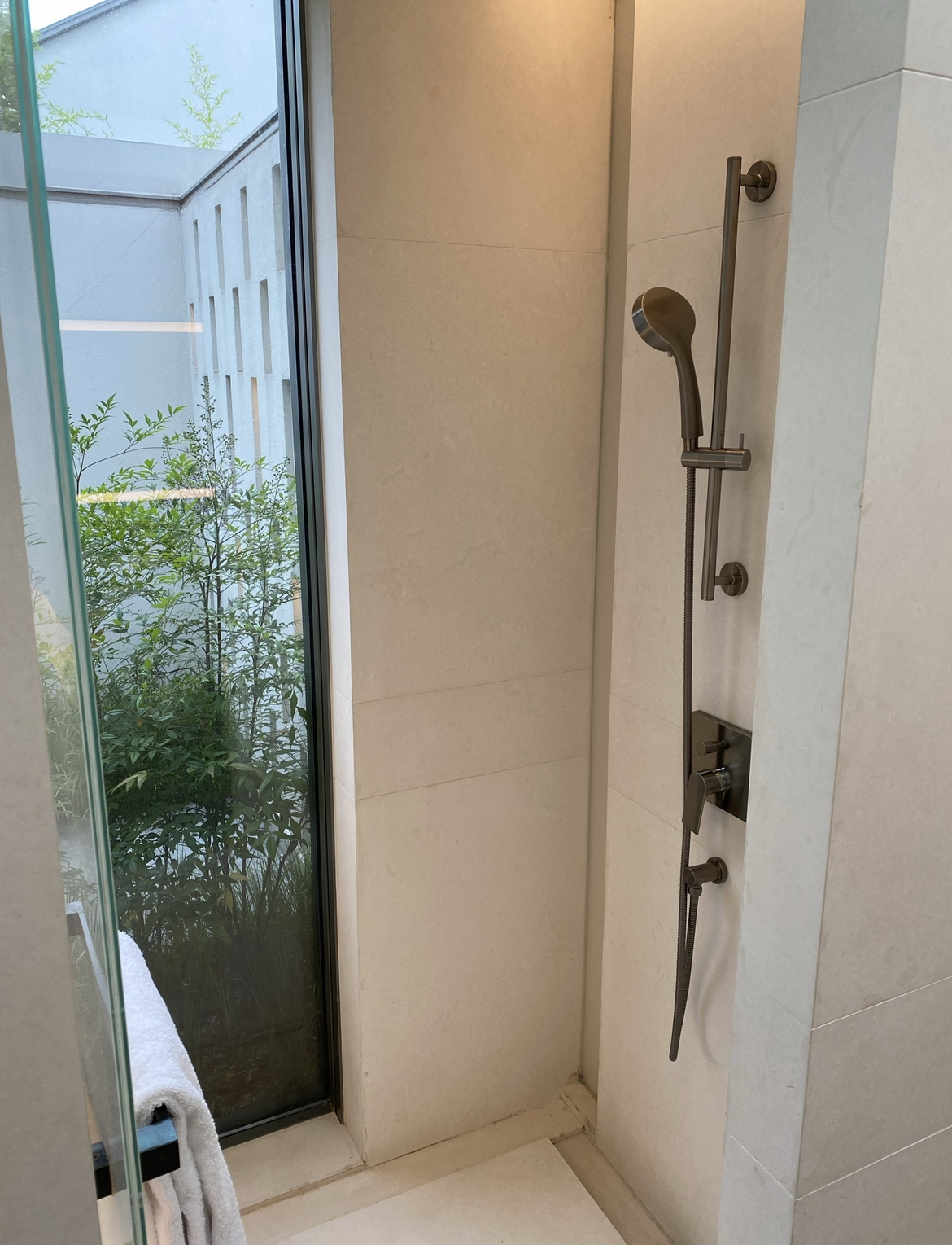 33 ˮļ 
/Alila wuzhen