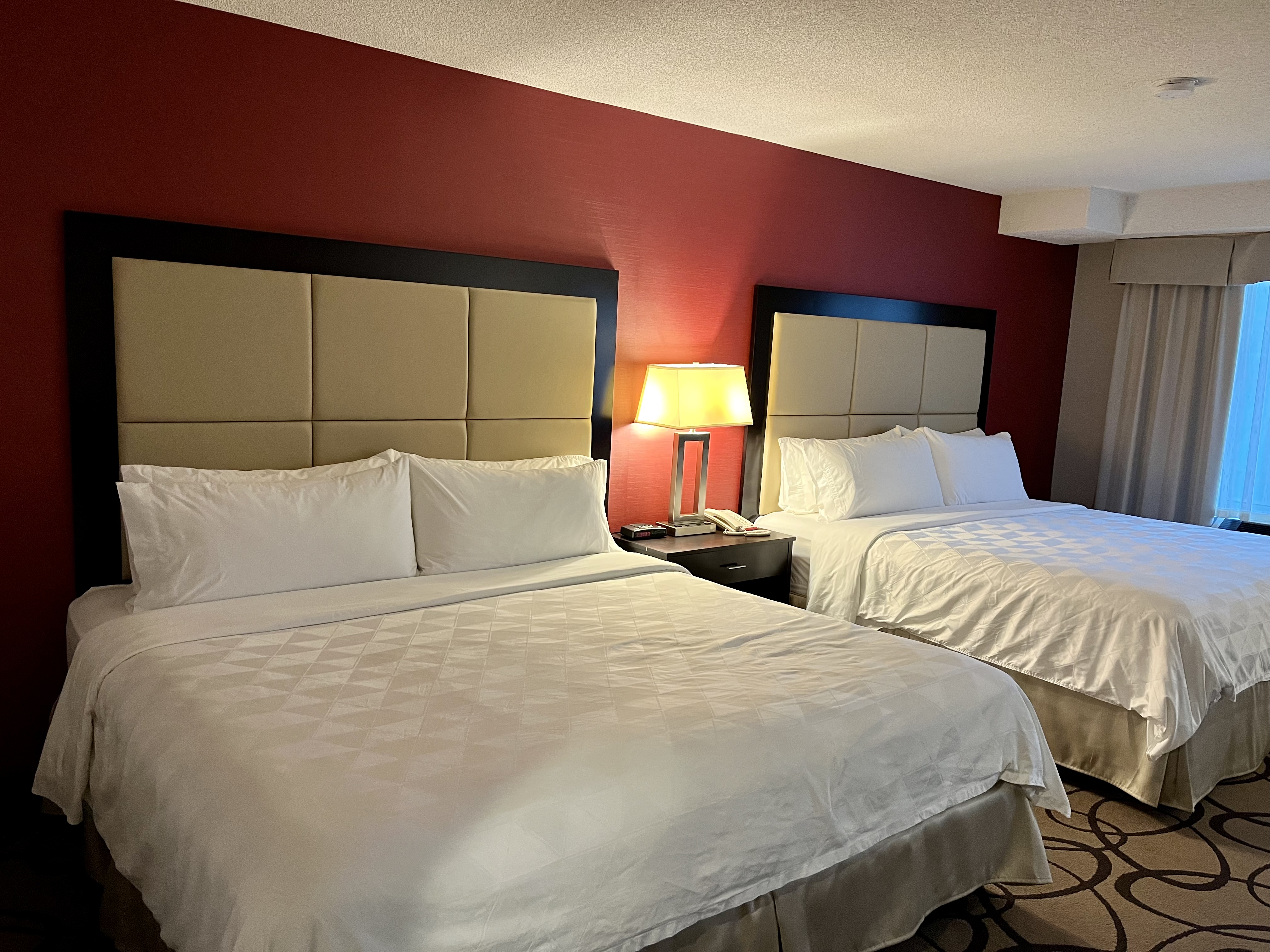  ôվƵ 
Holiday Inn Montreal Centerville Downtown