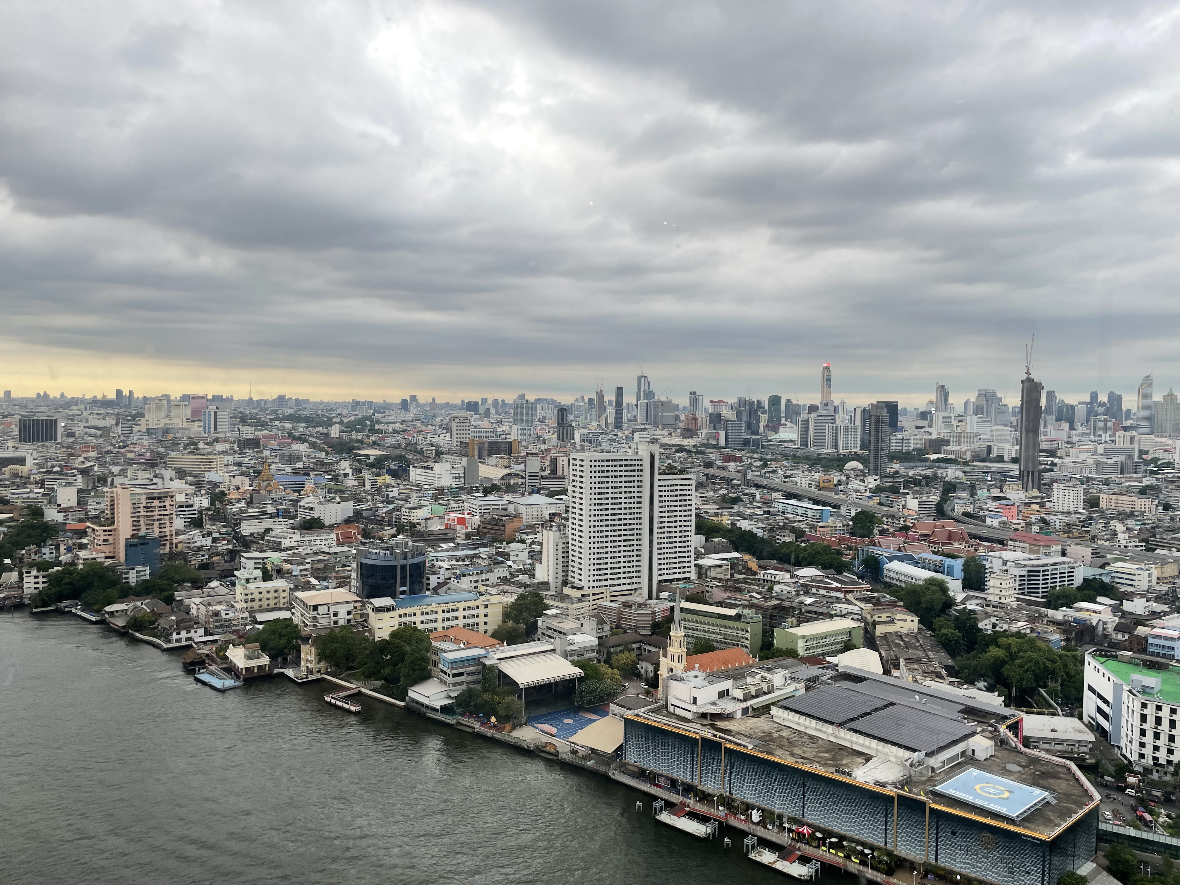 -Millennium Hilton Bangkok