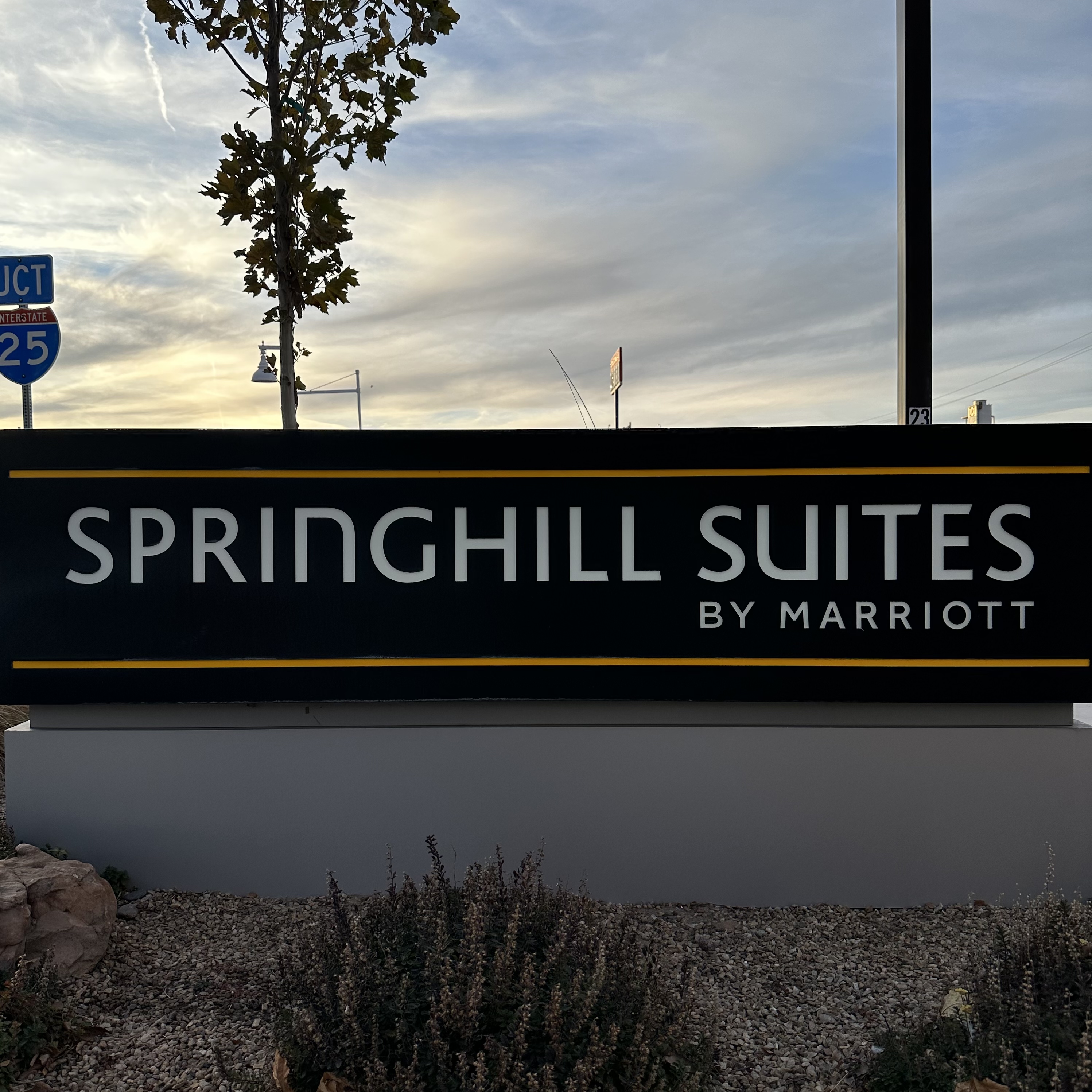 崺║ѧSpringhill Suites