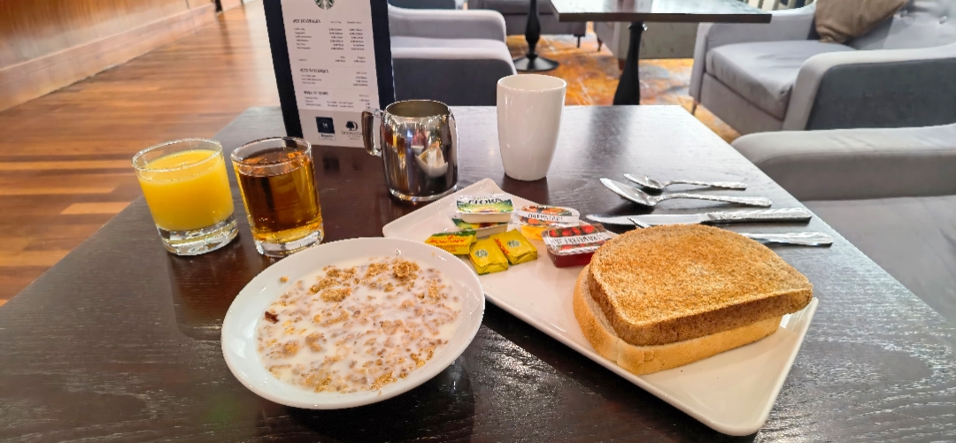 ӢSWINDON HILTON DOUBLETREE˹¶ϣ