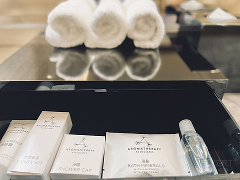 网传北京万豪系免费酒廊天花板｜北京粤财JW万豪酒店｜行政大床房