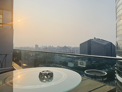 网传北京万豪系免费酒廊天花板｜北京粤财JW万豪酒店｜行政大床房