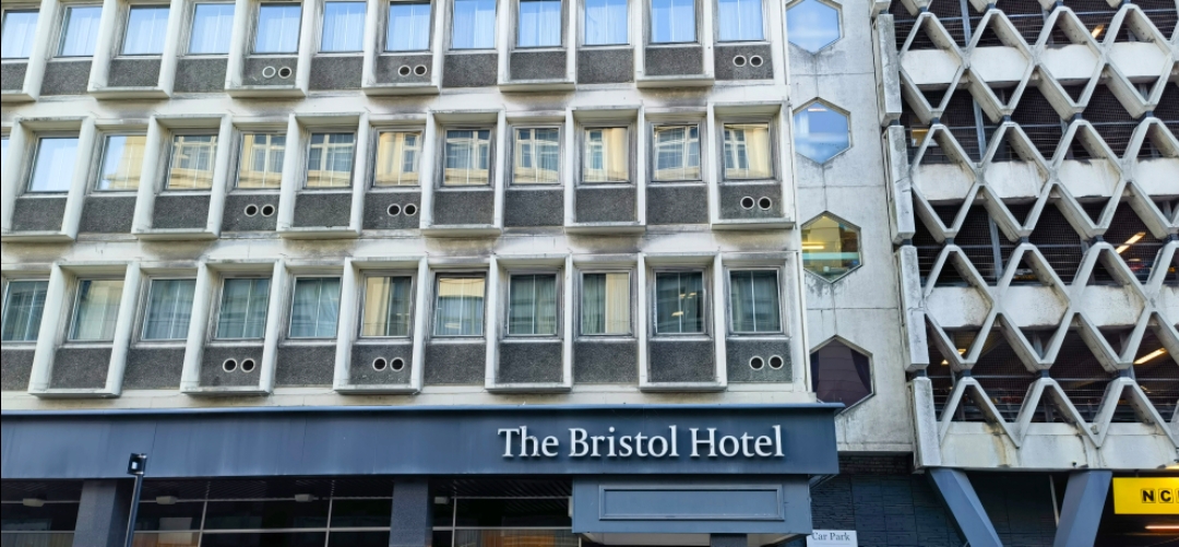 ӢTHE BRISTOL˹жƵ깤׷