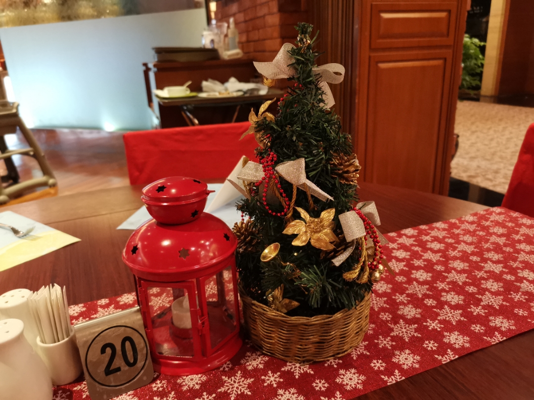 ͼ޶Ƶ-Բ֮ҹ, Lonely Christmas