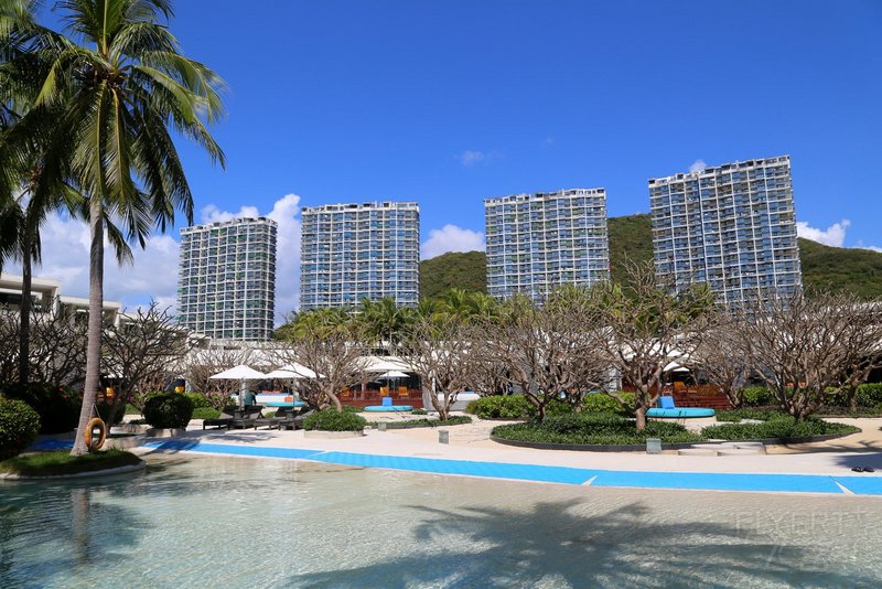 Sanya--Intercontinental Sanya Resort Pools (34).JPG
