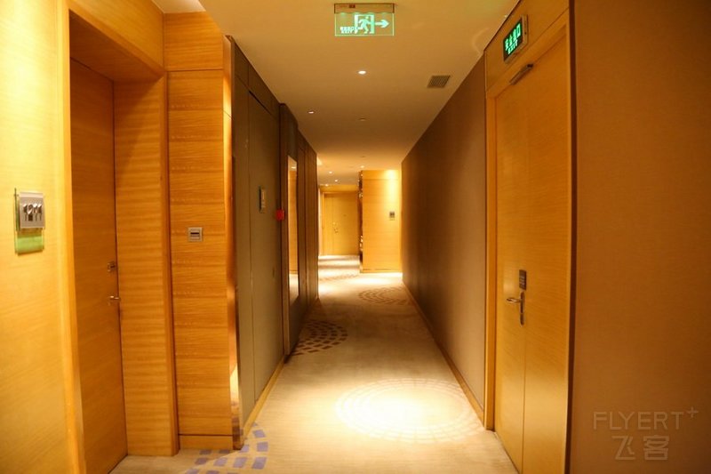 Fuzhou--The Westin Fuzhou Hallway (3).JPG