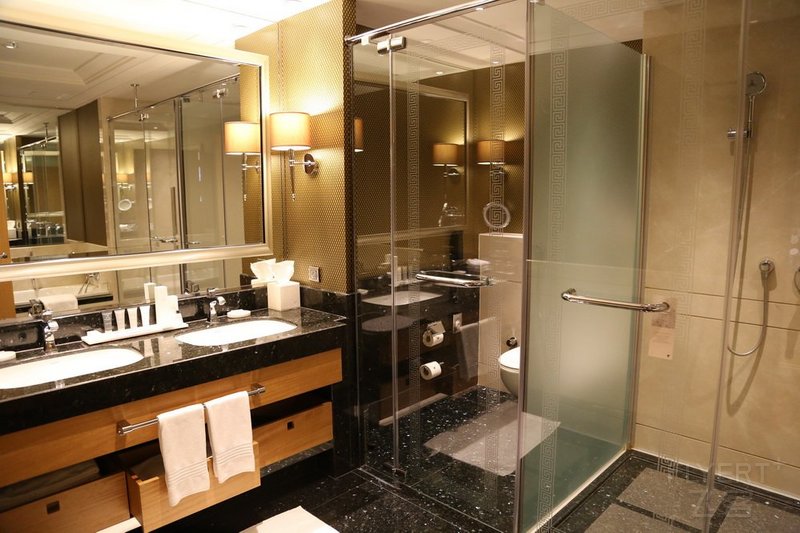 Ankara--JW Marriott Ankara Hotel Suite Bathroom (1).JPG