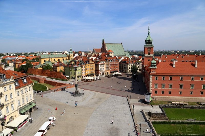 Warsaw Old Town (132).JPG