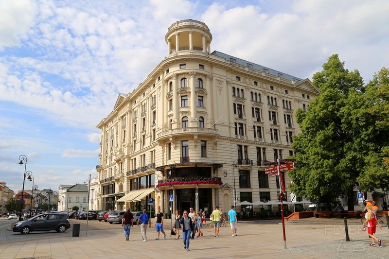 Warsaw Old Town (16).JPG