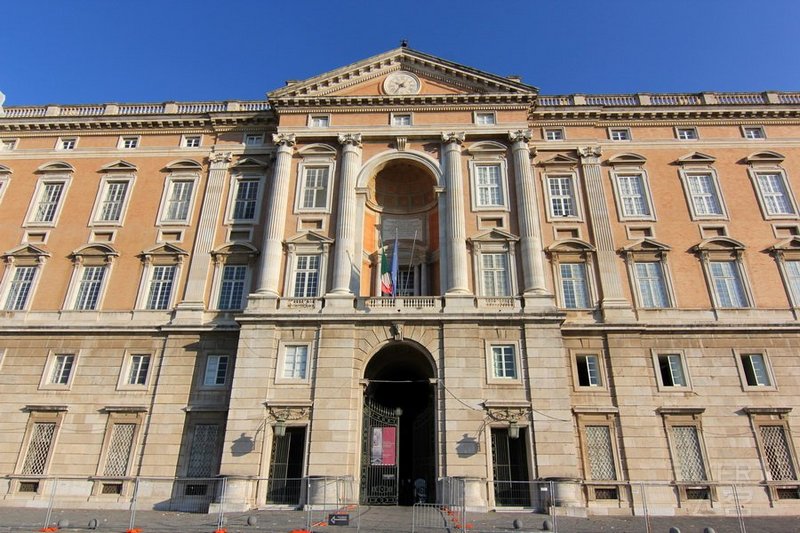 Caserta--Royal Palace of Caserta (2).JPG