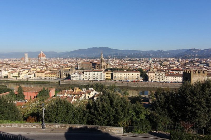 Florence--Overlook from Piazzale Michelangelo (2).JPG