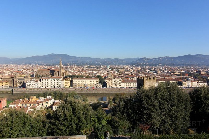 Florence--Overlook from Piazzale Michelangelo (6).JPG