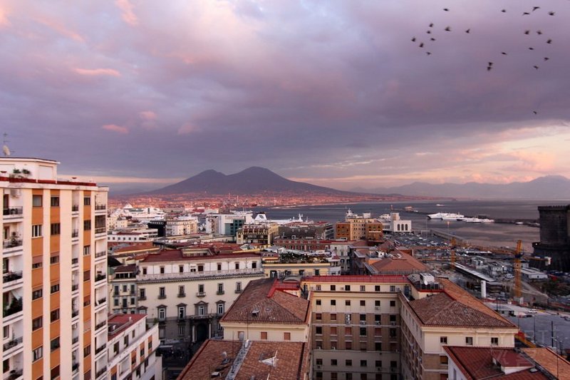 Naples--Renaissance Naples Hotel Mediterraneo--Roof Garden (2).JPG