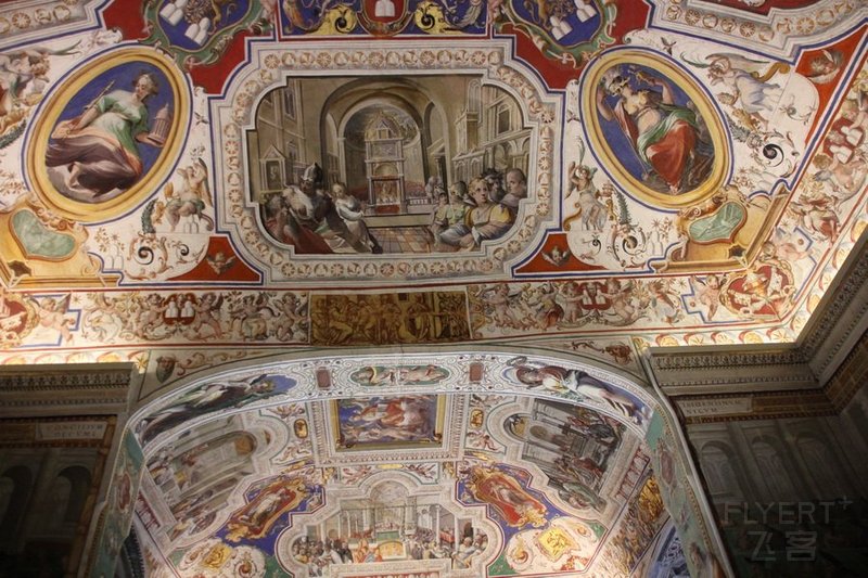 Rome--Vatican City--Vatican Museum (14).jpg