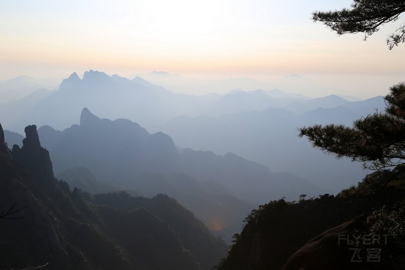 Mount Sanqingshan National Park Sunset (3).JPG