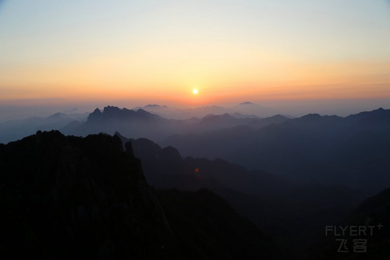 Mount Sanqingshan National Park Sunset (24).JPG