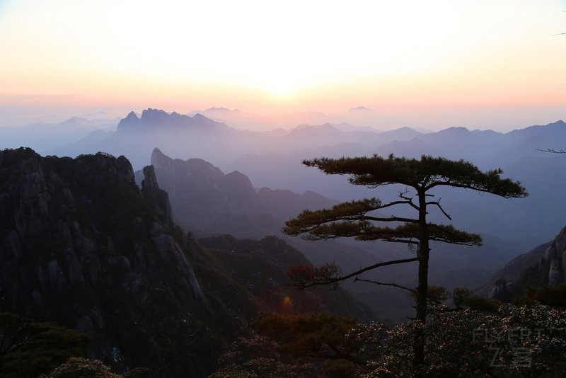 Mount Sanqingshan National Park Sunset (21).JPG