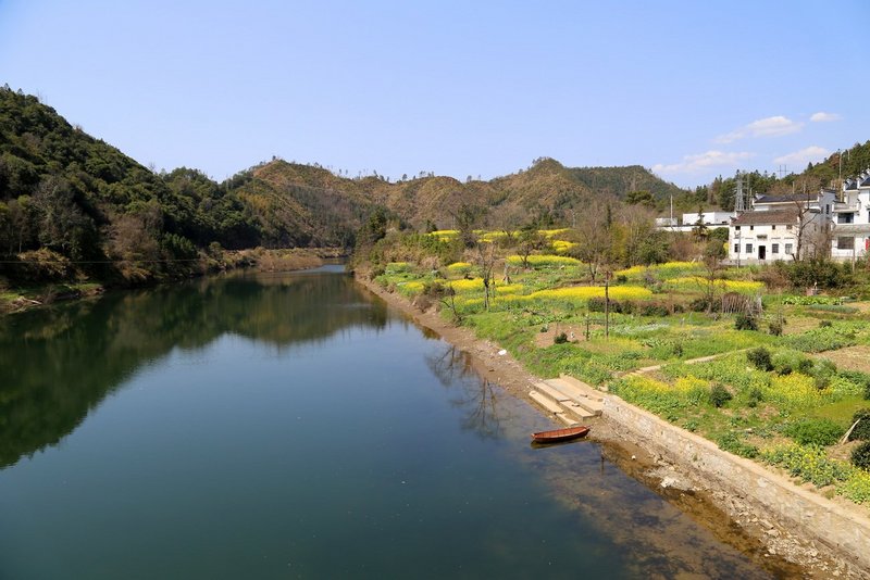 Wuyuan County--Wangkou Village (162).JPG