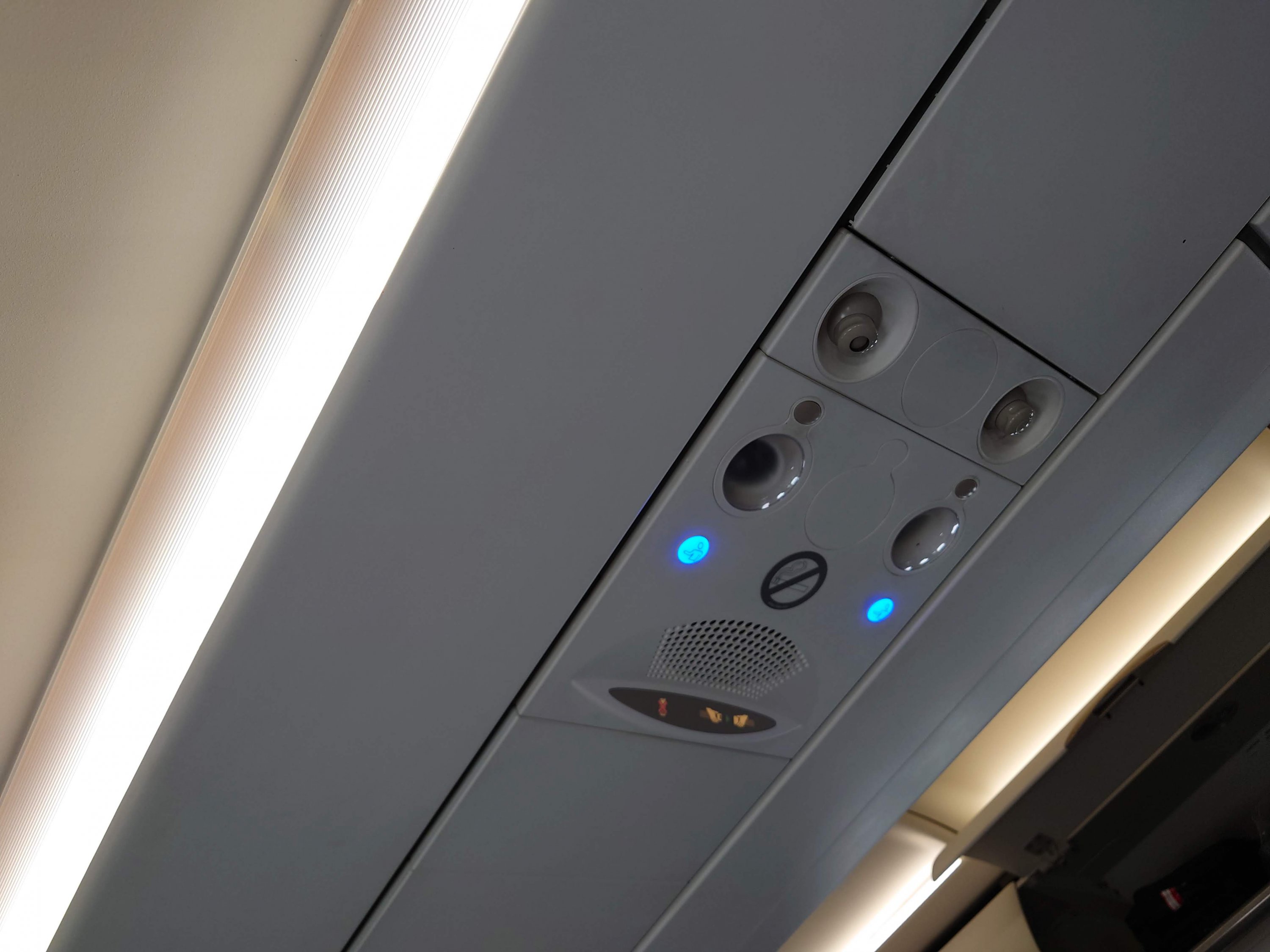 ˹ | A21N | BKK - CMB | б | 03/2022
