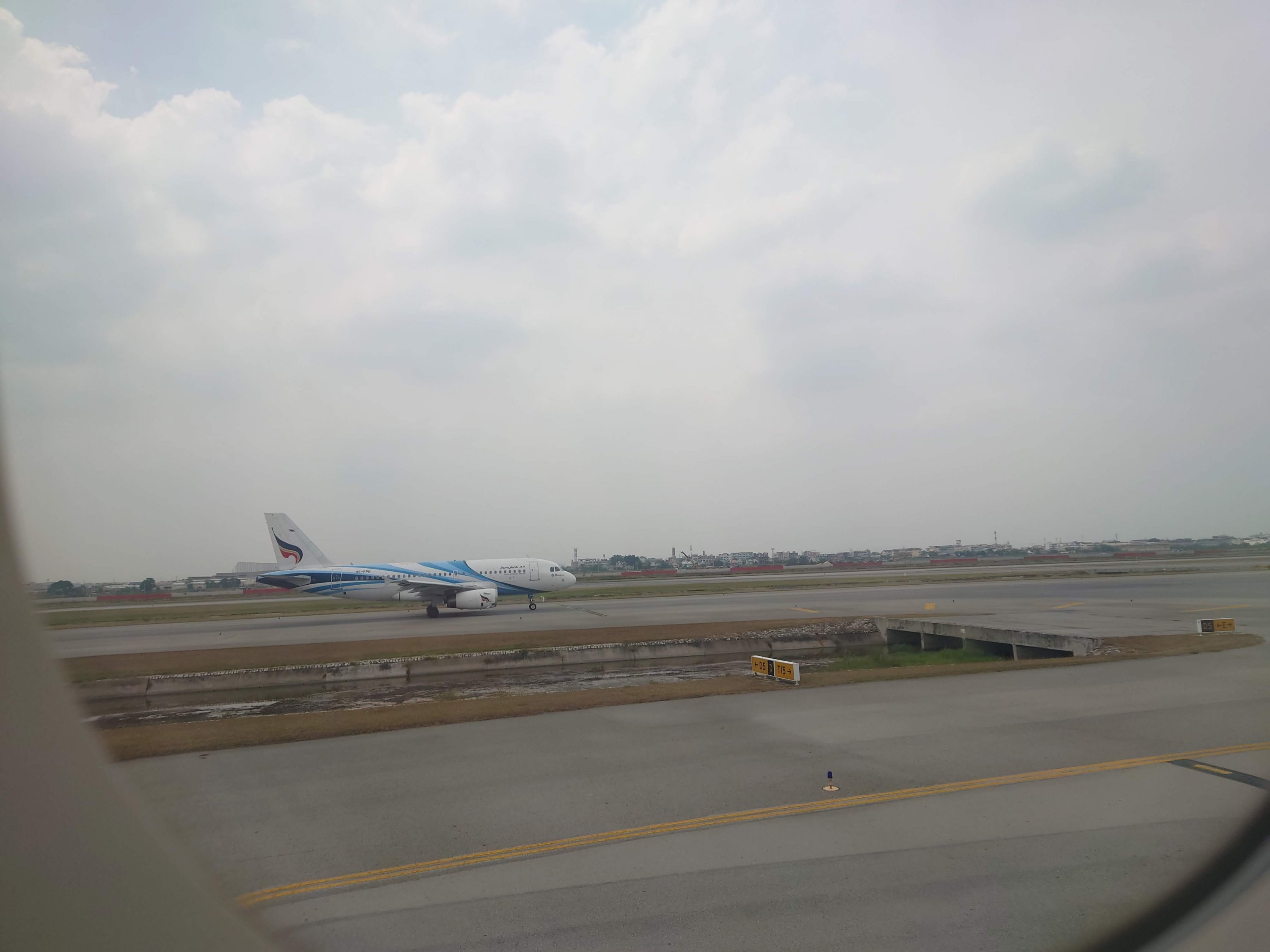 ˹ | A21N | BKK - CMB | б | 03/2022
