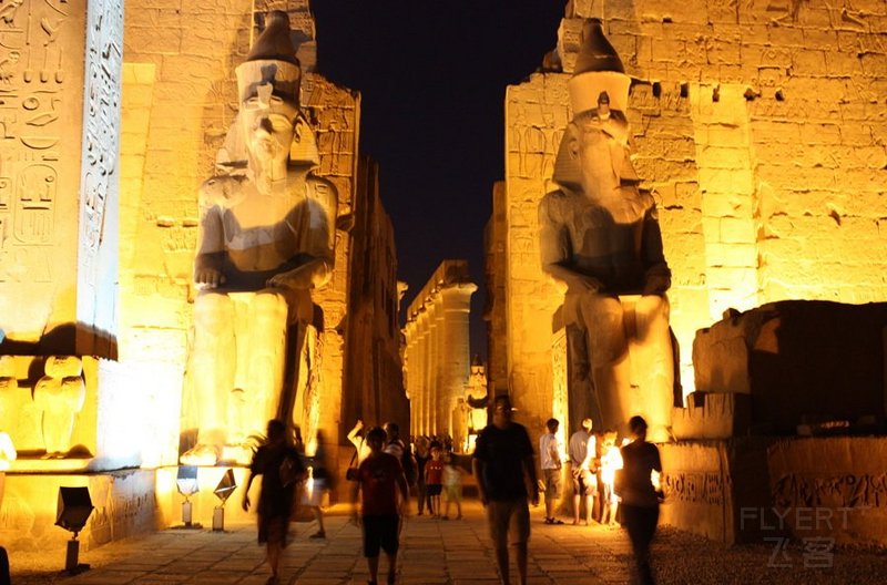 Luxor Temple Night View (4).jpg