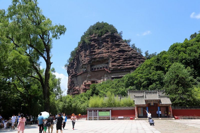 Tianshui--Maijishan Caves (3).JPG