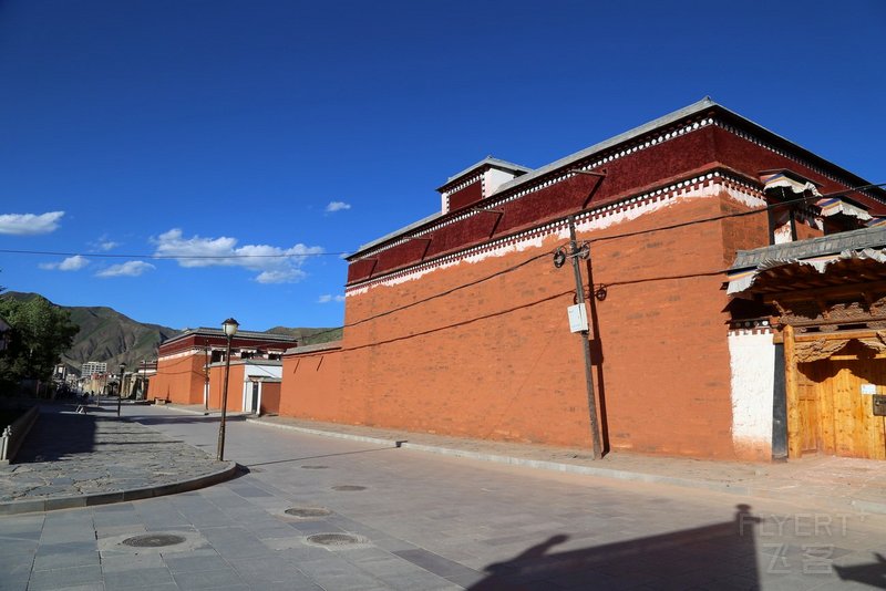 Xiahe--Labrang Monastery (12).JPG