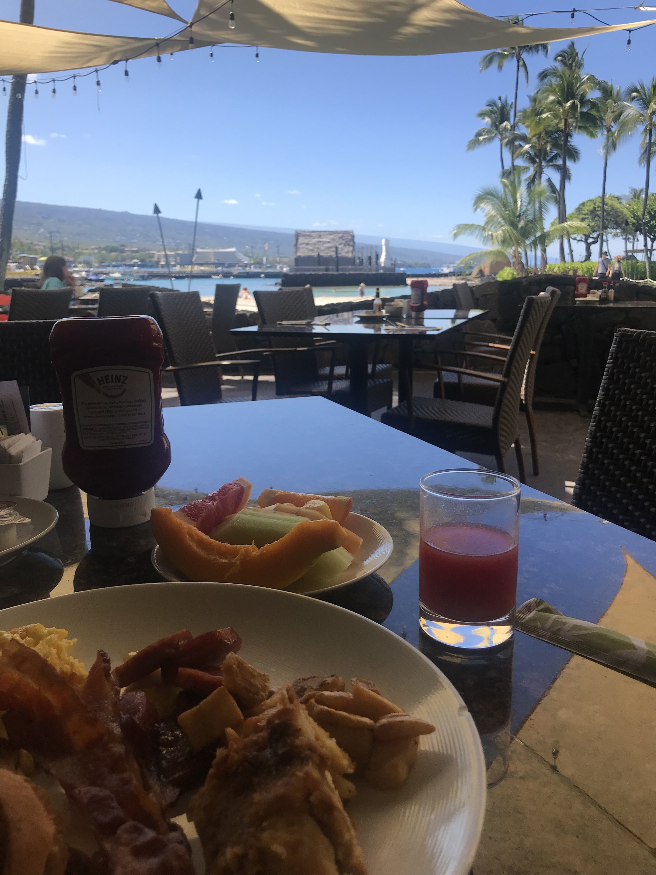 ĴCourtyard by Marriott King Kamehameha's Kona Beach Hotel