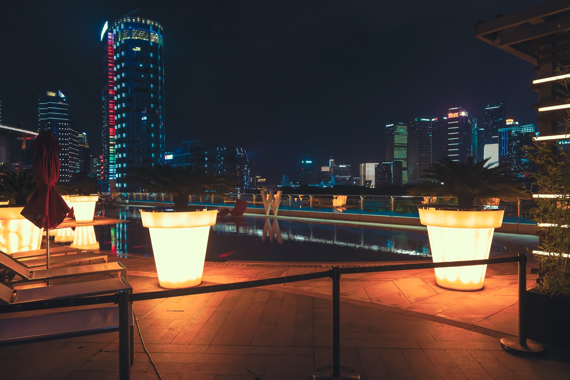 ϺW - W Shanghai The Bund