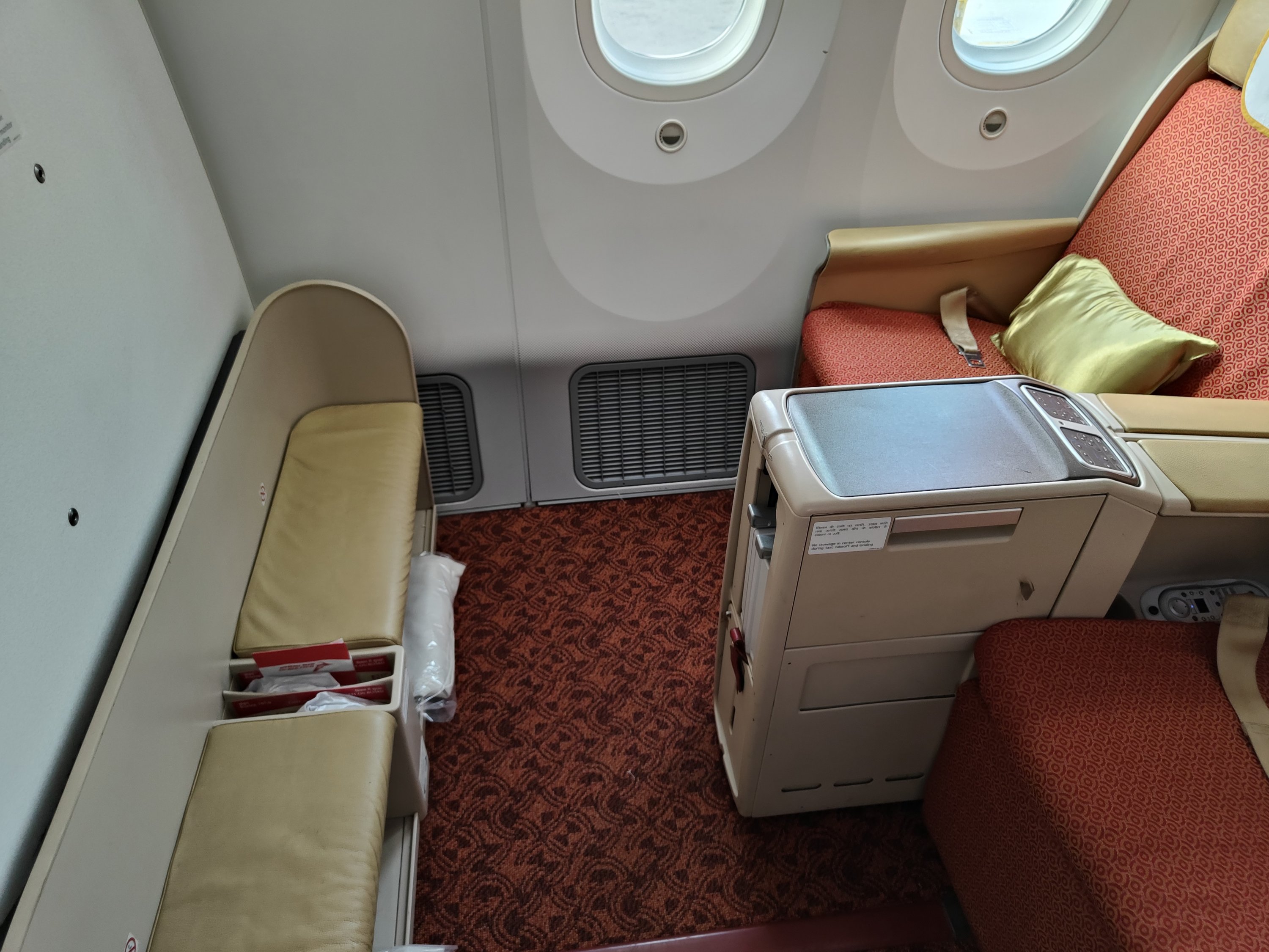 ҲӦû˷ӡȺհ DEL-DXB 