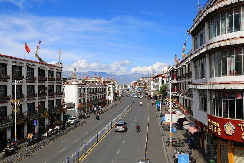 Lhasa--Old Town (8).JPG