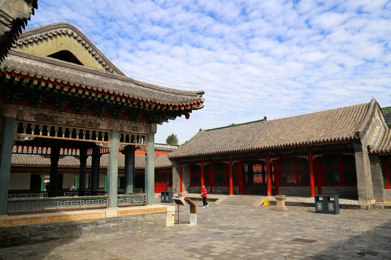 Shenyang--Mukden Palace (33).JPG