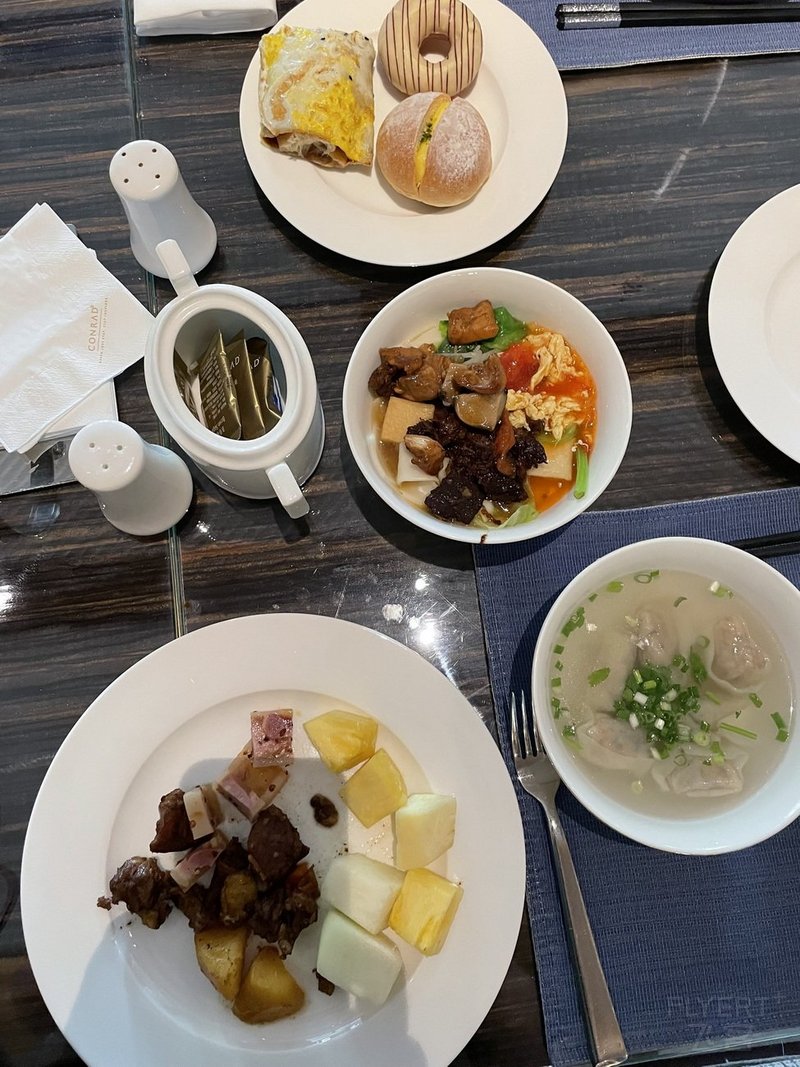 Tianjin--Conrad Tianjin Restaurant Breakfast (9).JPG