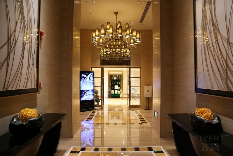 Tianjin--Four Seasons Tianjin Lobby (9).JPG