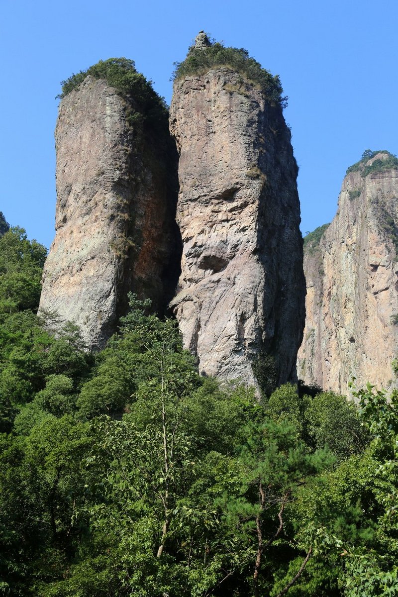 Mount Yandang--Ling Feng (14).JPG