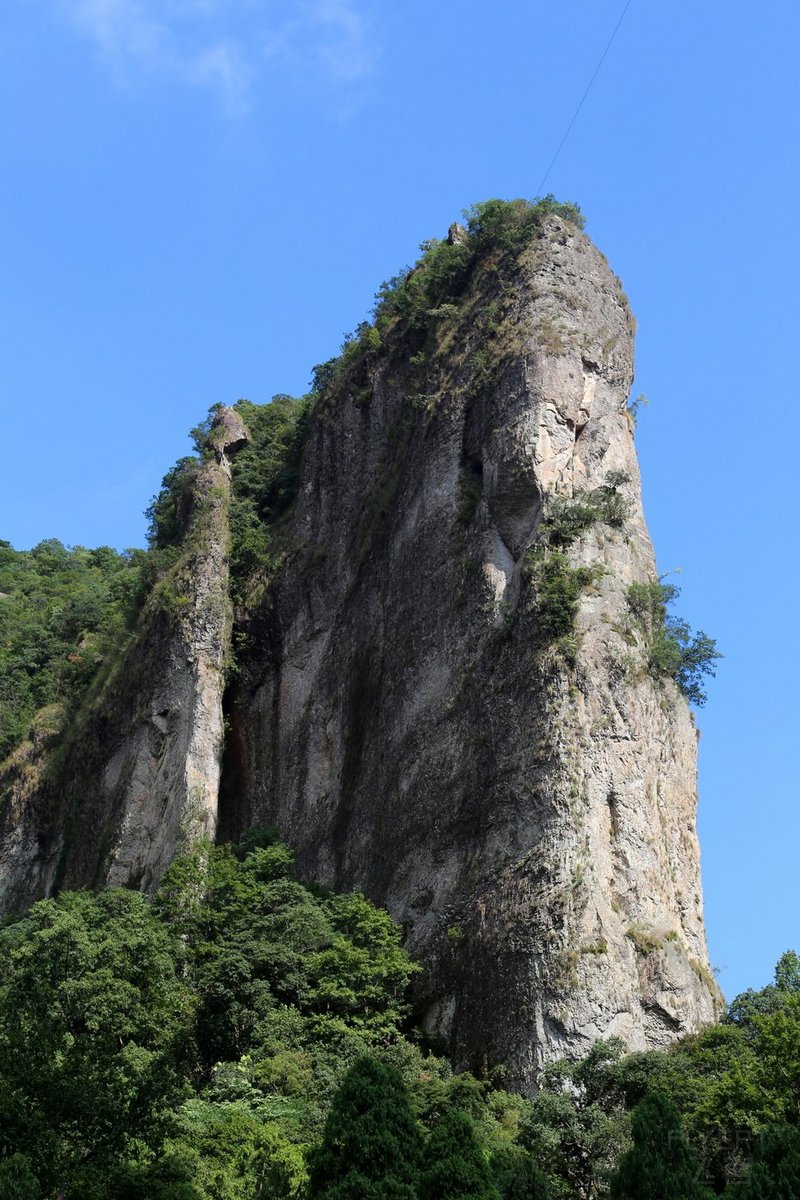Mount Yandang--Ling Rock (13).JPG