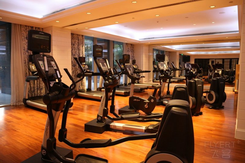 Hangzhou--The Azure Qianjiang A Luxury Collection Hotel Fitness Center (5).JPG