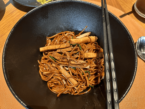 西子湖畔一抹橙——杭州西湖希尔顿嘉悦里酒店