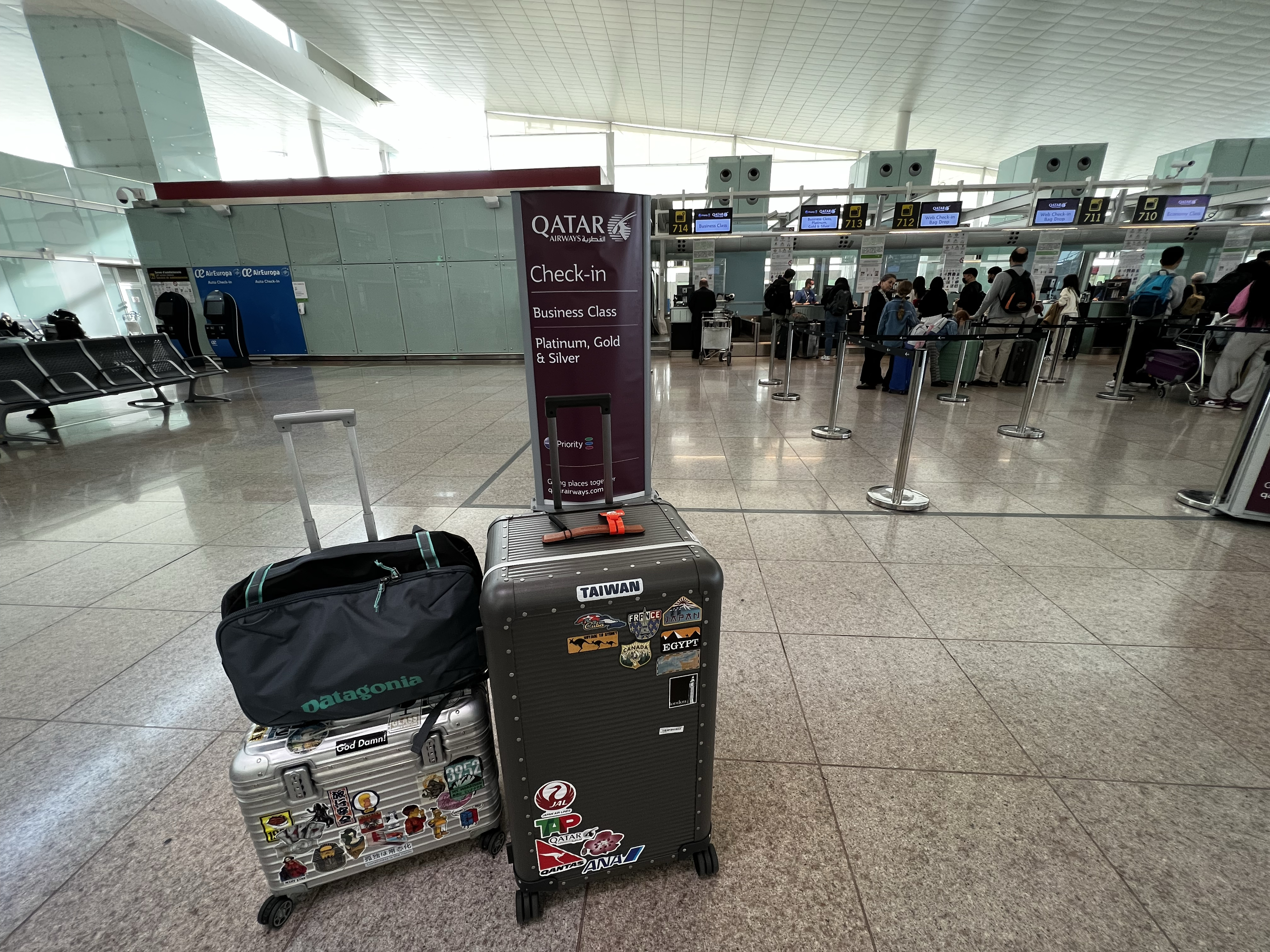 Qatar Airways_ Qsuite |Barcelona¡{-Doha-DenpasarQu