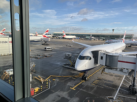 ӢBritish Airways BA93 ׶LHR-׶YYZ A35K  б