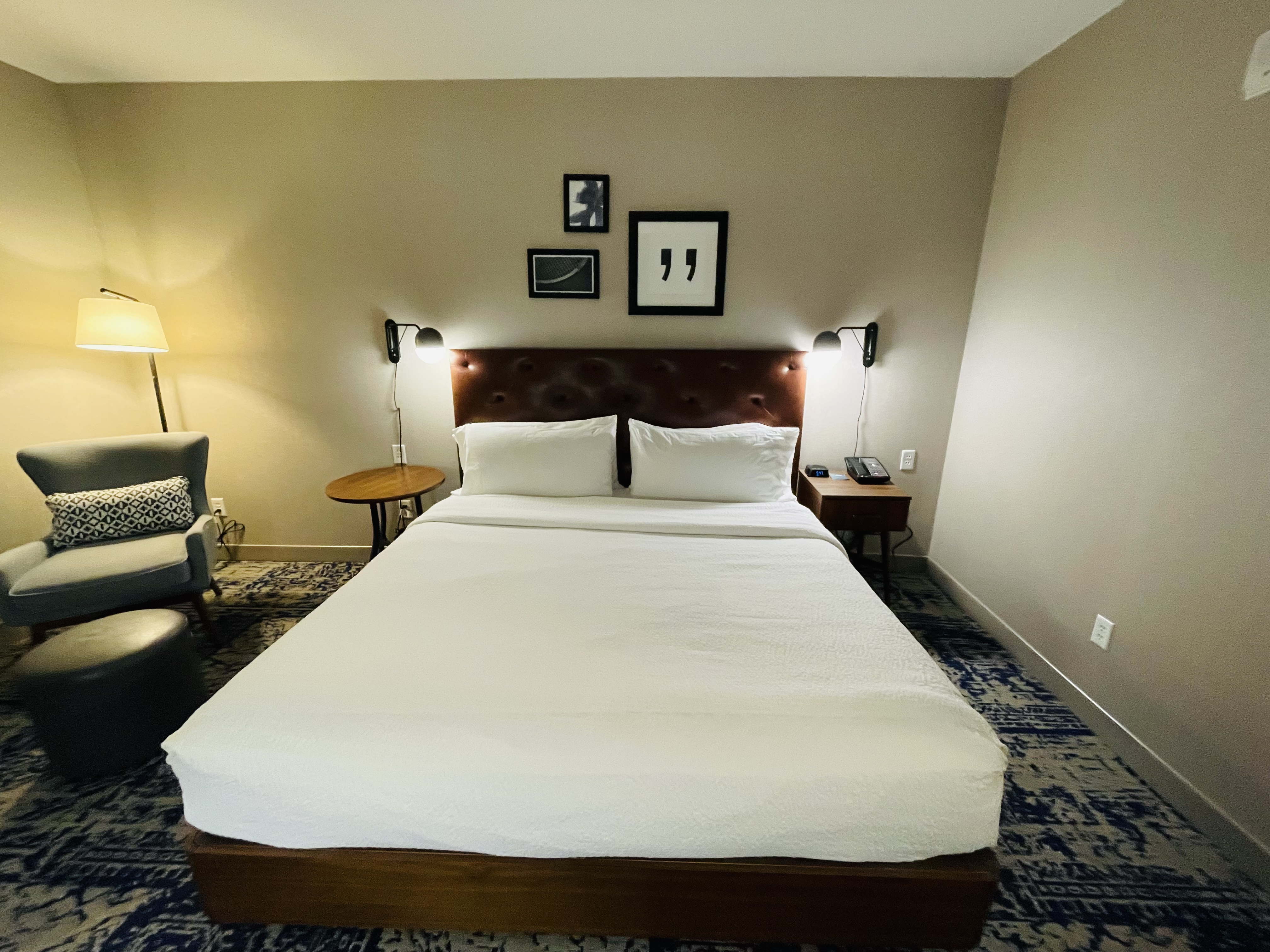 Four Points by Sheraton Calgary Airportϲ Report