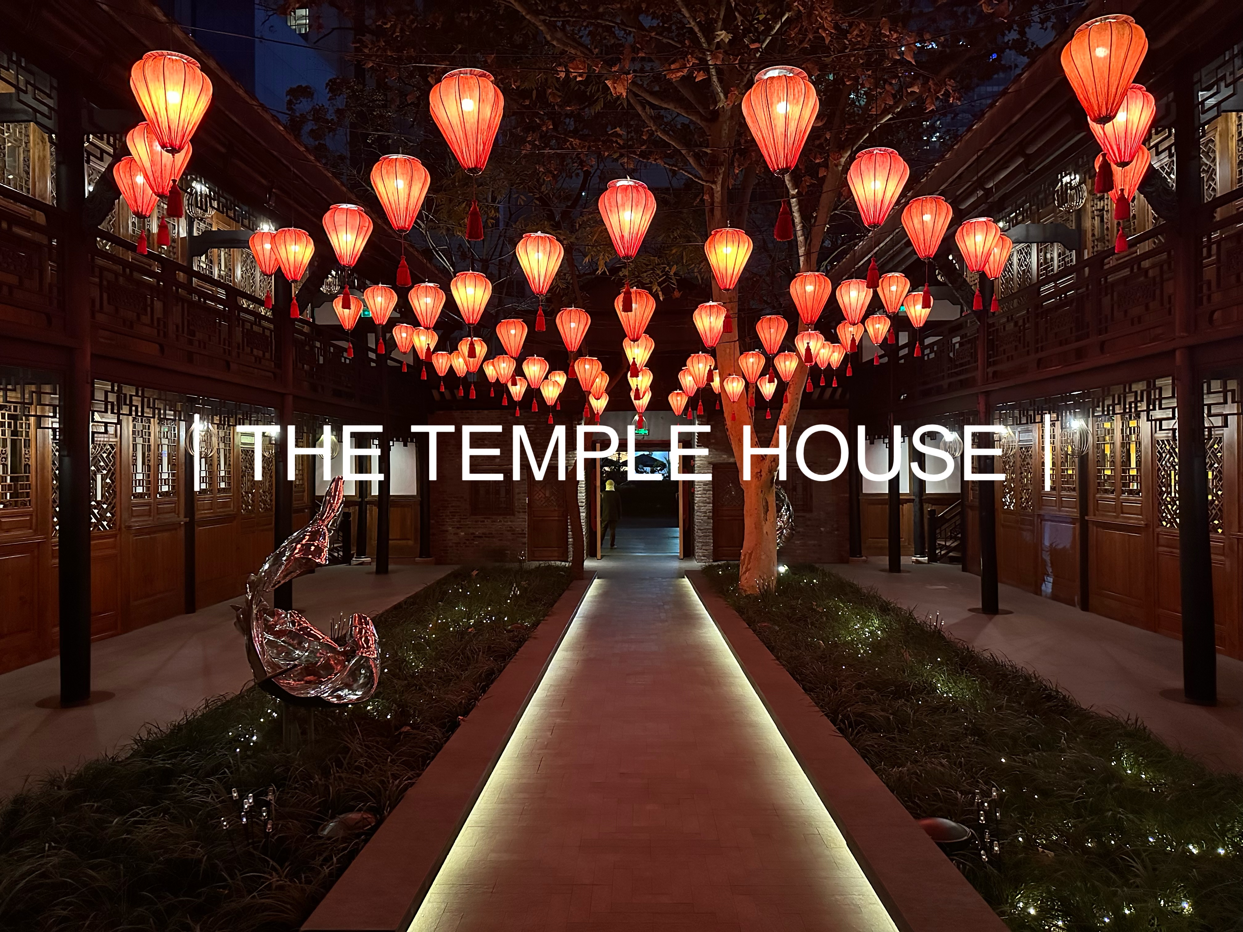 ͳִں--The Temple HouseɶƵ꡸100ƽ׼ͥ׷