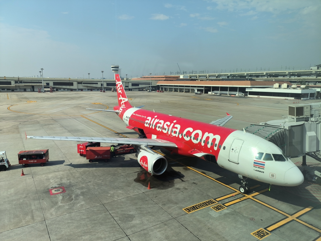 һ̩Air Asia-踮б