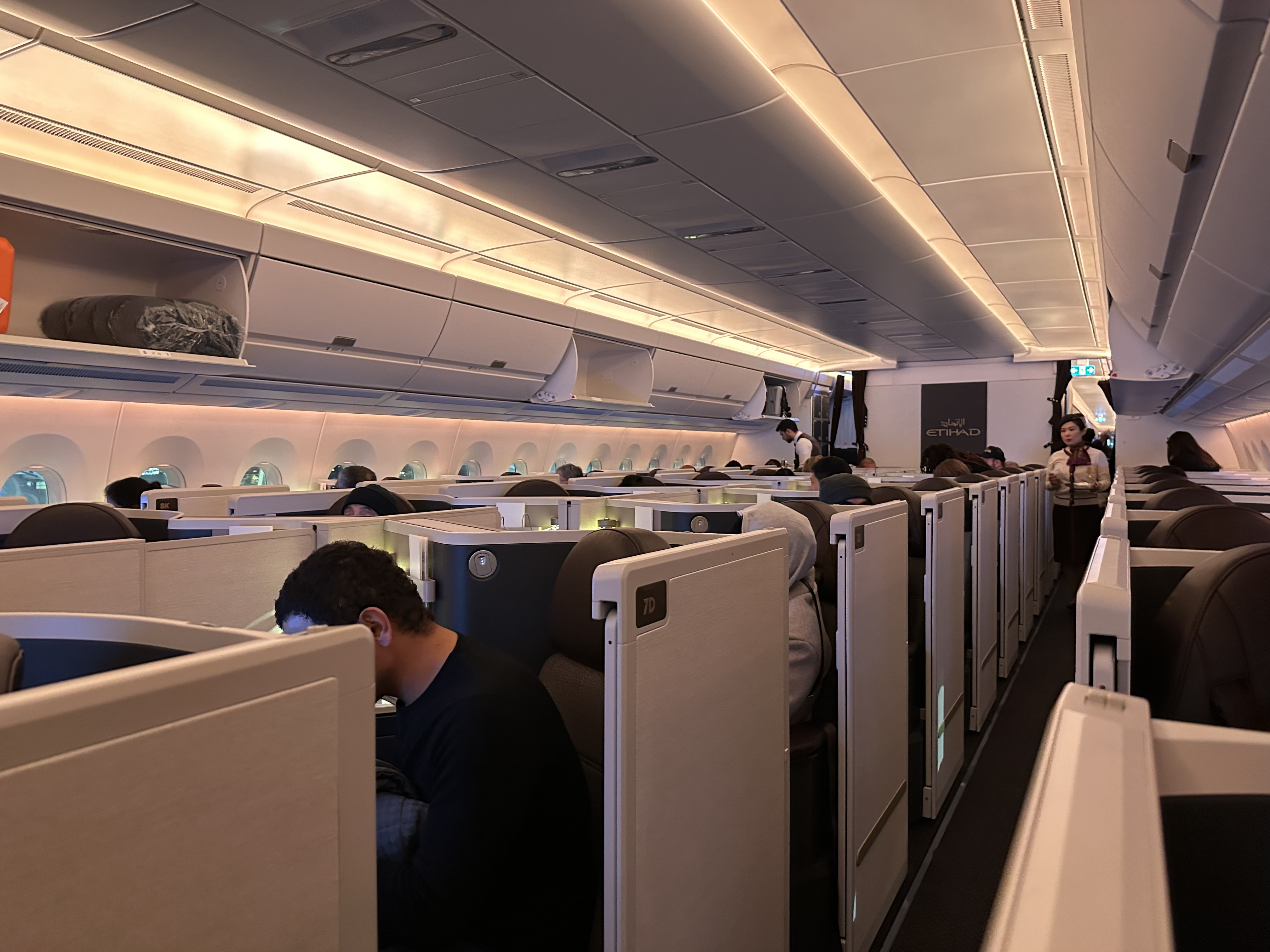 ºEY100ŦԼ-ձ Etihad A351 JFK-AUH Business Class