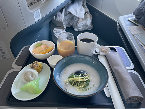 国泰航空商务舱 香港-布里斯班 CX155