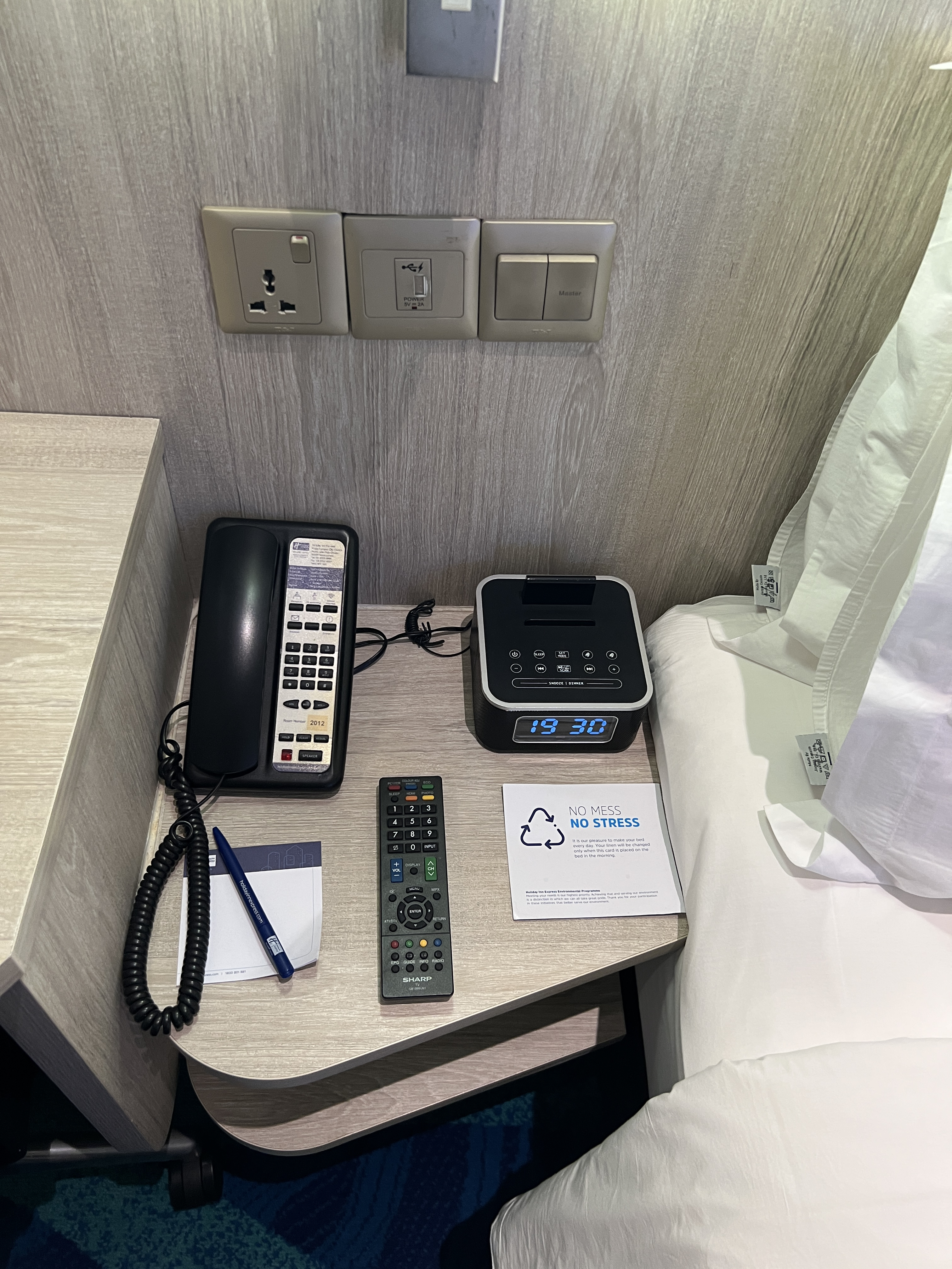 ٻ-¡ѡƵHOLIDAY INN EXPRESS KUALA LUMPUR CITY CENTREһ