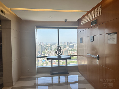 K叔打卡南京金茂威斯汀大酒店